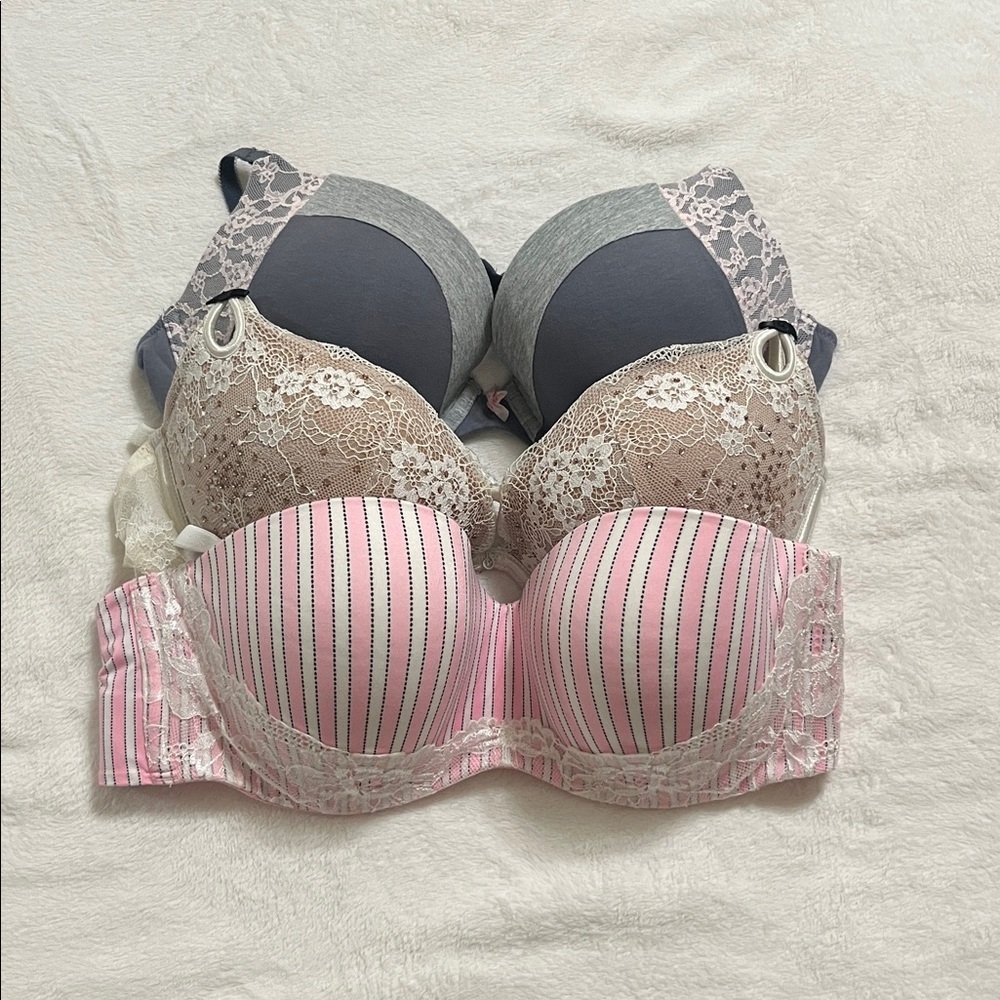 Victoria's Secret Pink and White Bra